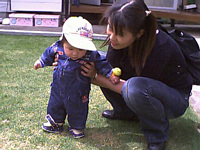 お庭にアリゴがたくさんいるんだ.アリゴって新潟弁で蟻のことなんだって.