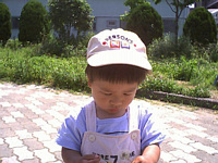 Ƀ^||,EɂڂĉlĂlq.āDDD(E̎ʐ^)