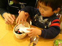 l̃sO[ɐQĂ.ggg,qɂ˂.