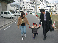 大好きな紀徒とちかちゃんに挟まれて大満足なりく♪