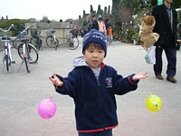 ヨーヨーつりは上手に出来て,2つももらえたよ!ニコニコ(^o^)